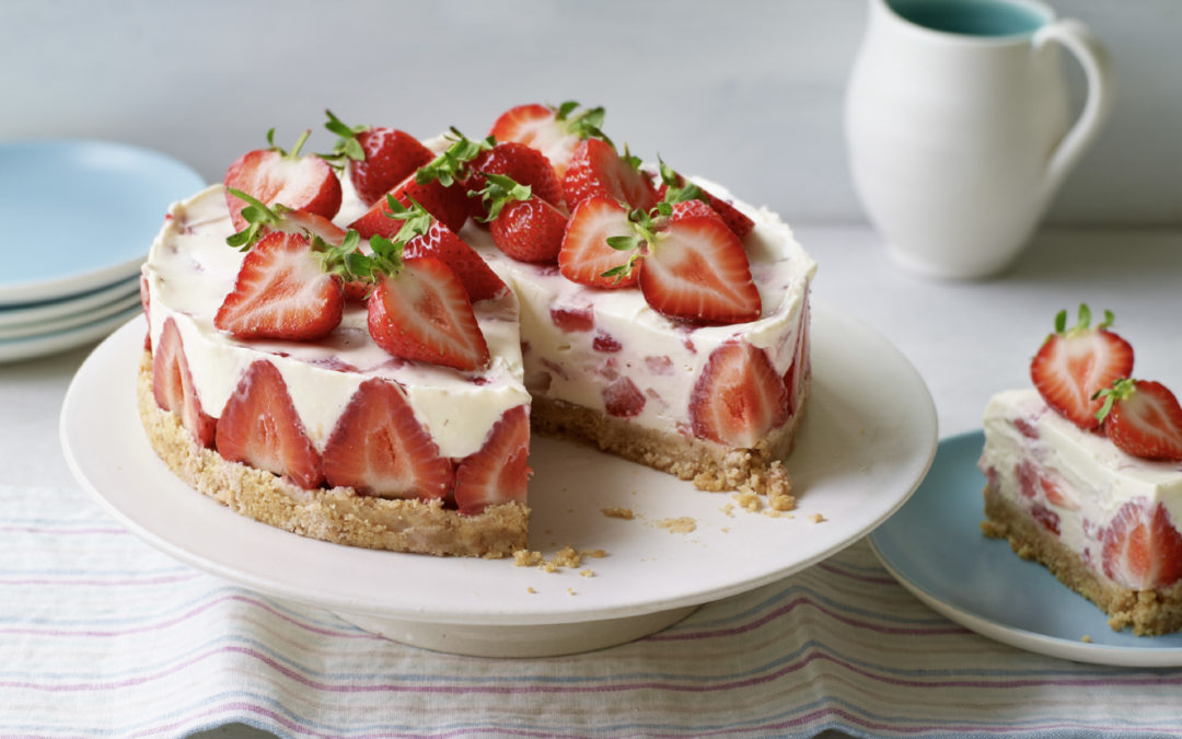 No-Bake Strawberry Cheesecake!